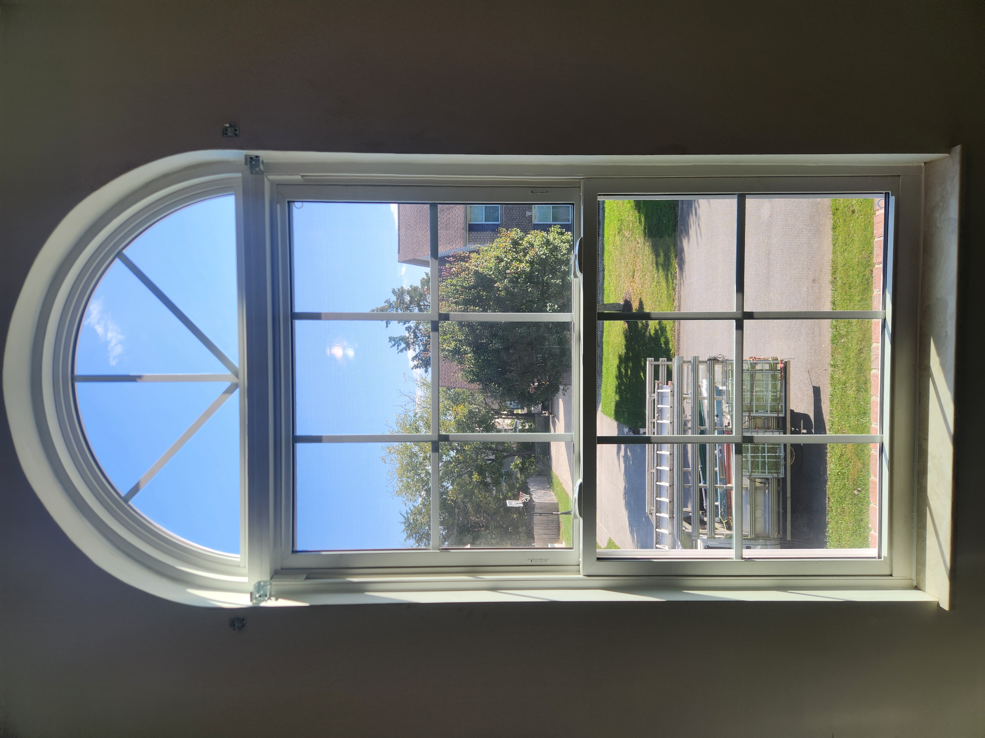 Glass replacement project by Cunningham Windows in East Tennessee